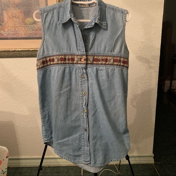 Vintage denim tank button up - Picture 2 of 7